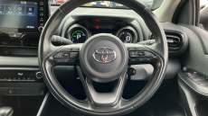 Toyota Yaris 1.5 Hybrid Design 5dr CVT Hybrid Hatchback